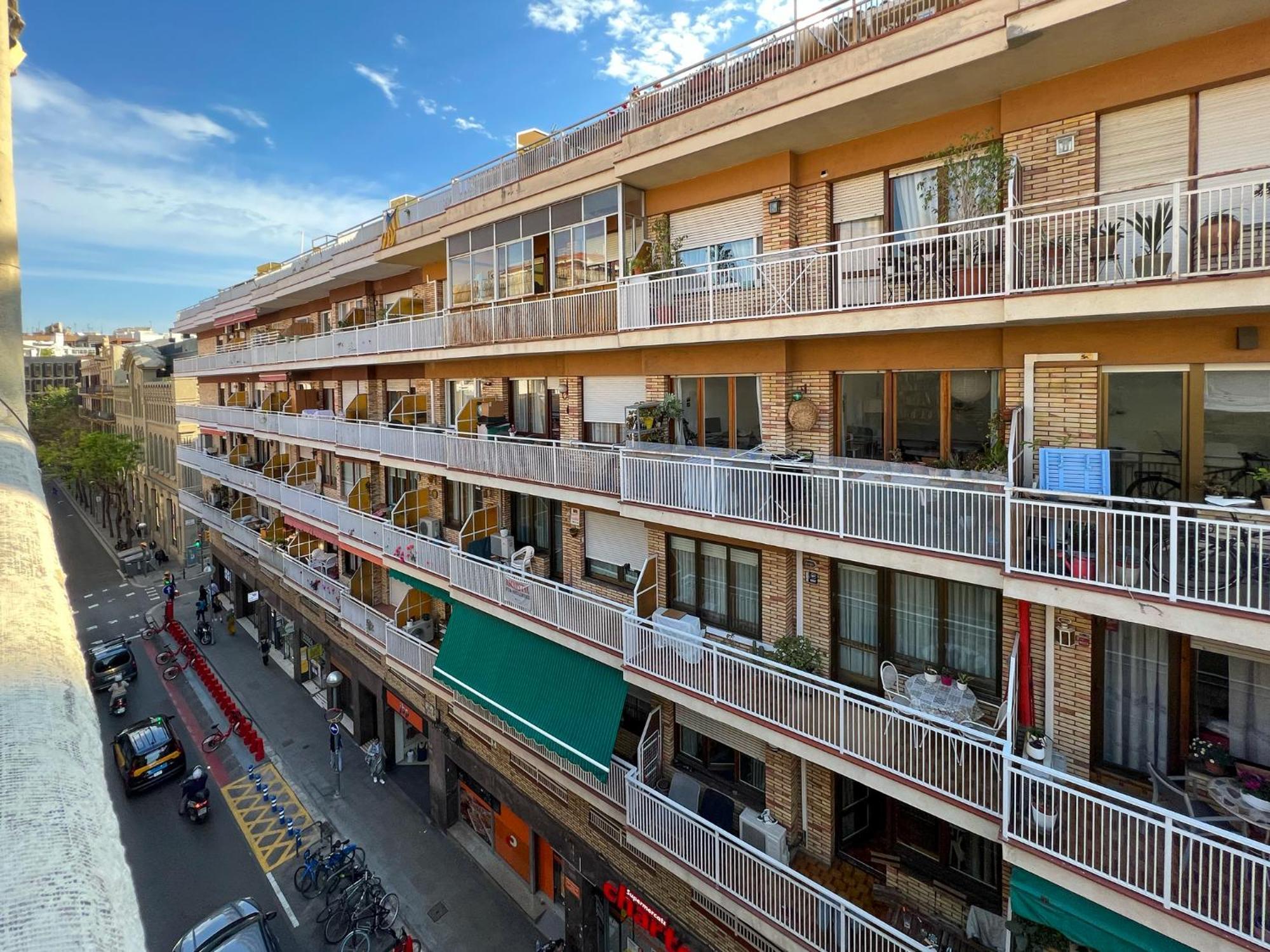 Stay U-Nique Apartments Torrent برشلونة المظهر الخارجي الصورة